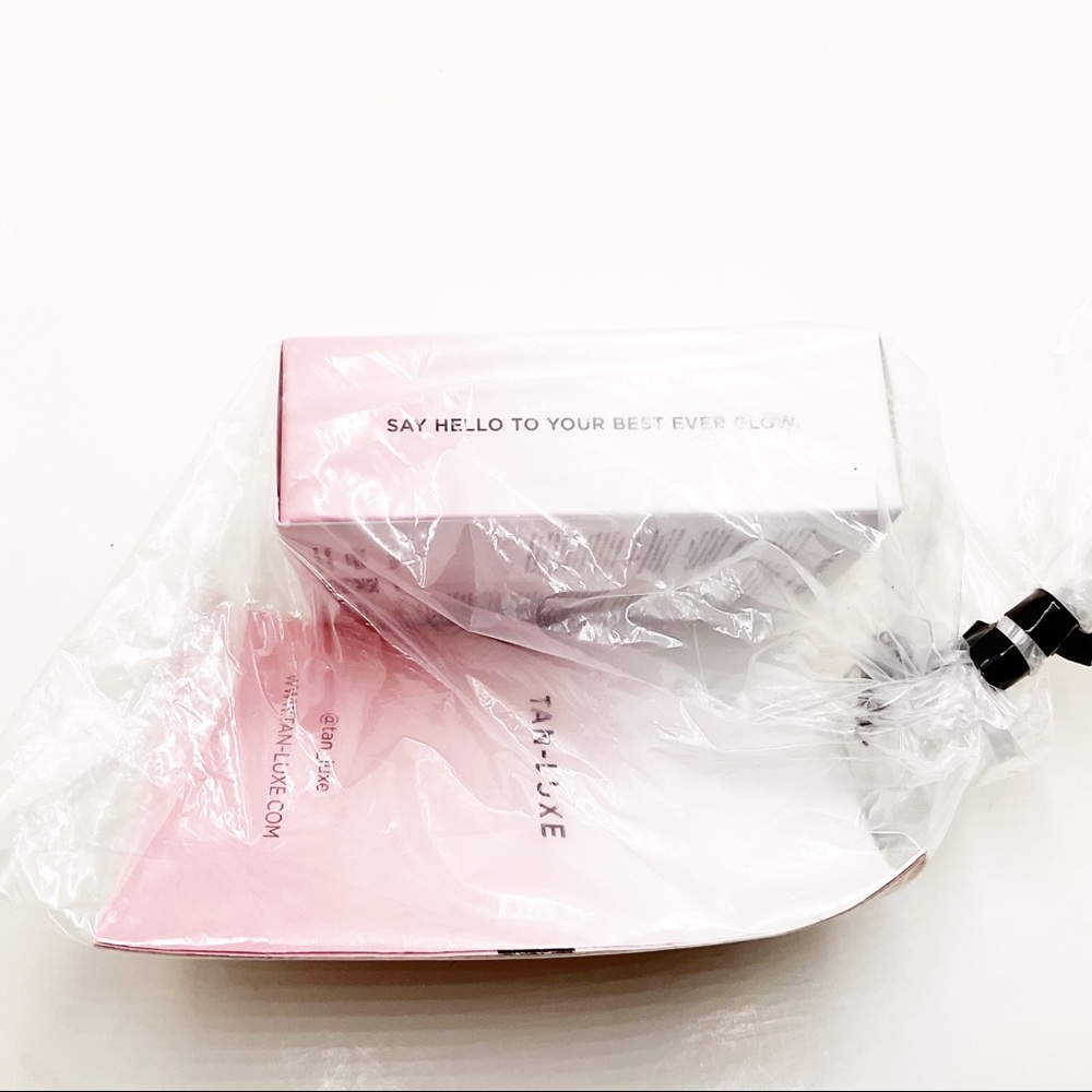 🆕{TAN-LUXE}Super Glow Body Self-Tan Serum50ML - Picture 3 of 6